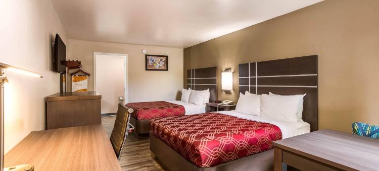 伊康套房旅馆(Econo Lodge Inn & Suites)图片