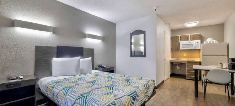 德克萨斯达拉斯 - 北 - 理查森 6 号开放式客房酒店(Studio 6 Dallas, TX - North - Richardson)图片