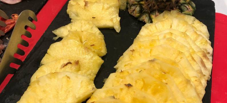 兰斯圣礼酒店(Hotel Aux Sacres Reims, Centre Historique)图片