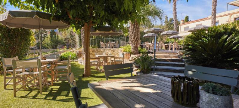 加泰罗尼亚酒店(Van der Valk Hotel le Catalogne Saint Aygulf)图片