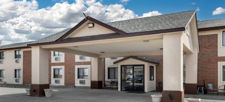 奥图姆瓦北品质酒店及套房(Quality Inn & Suites Ottumwa North)图片