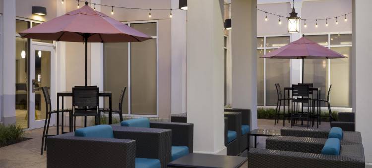 格林斯伯勒机场希尔顿花园酒店(Hilton Garden Inn Greensboro Airport)图片