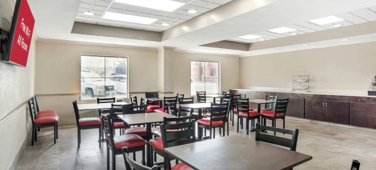 红屋顶PLUS+及套房维克斯堡(Red Roof Plus+ & Suites Vicksburg)图片