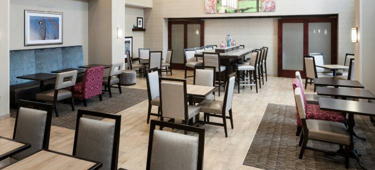 韦斯特福德切姆斯福德欢朋套房酒店(Hampton Inn & Suites Westford-Chelmsford)图片