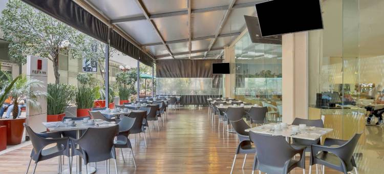 南因苏尔根特斯费斯塔酒店(Fiesta Inn Insurgentes Sur)图片