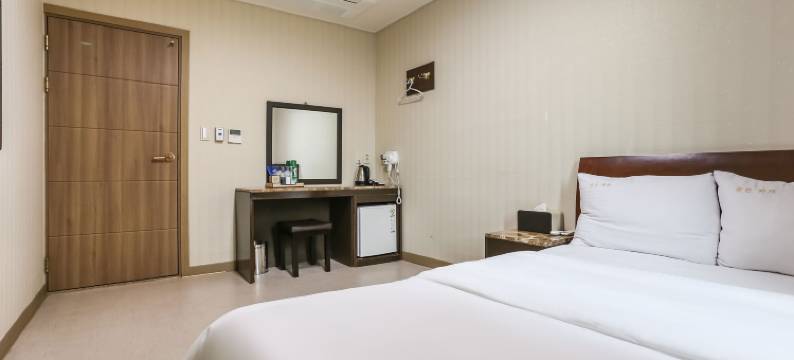 金园酒店(Golden Park Hotel)图片