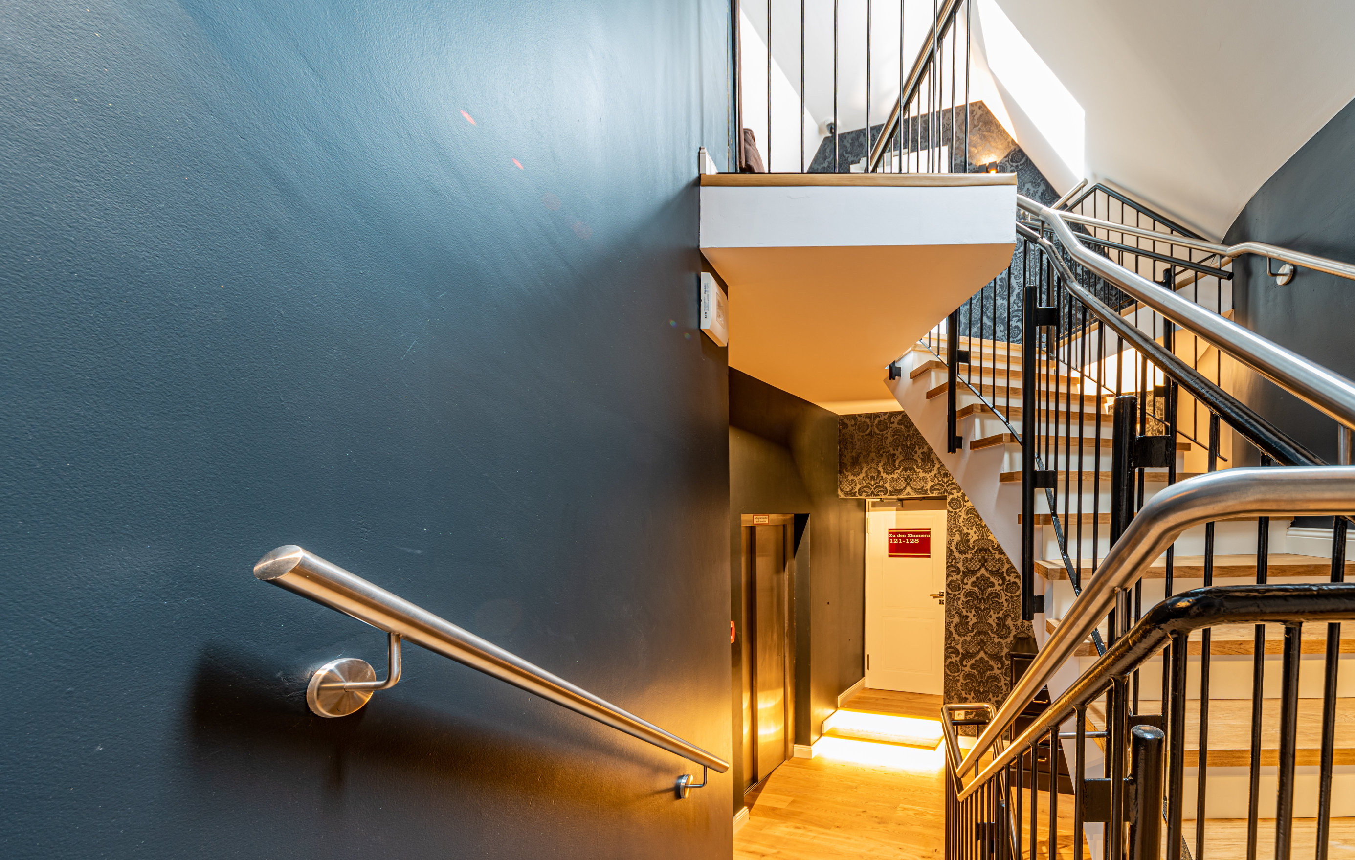 Romantik Hotel WalhallaOver view