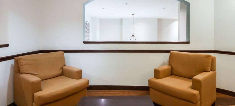 爱德蒙得大学附近舒眠套房酒店(Sleep Inn & Suites Edmond Near University)图片