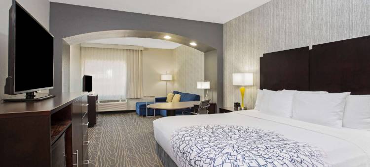 帕勒斯坦拉昆塔温德姆套房酒店(La Quinta Inn & Suites by Wyndham Palestine)图片