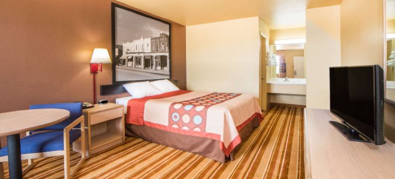 大卡宾-维尼塔地区速8酒店(Super 8 by Wyndham Big Cabin/Vinita Area)图片