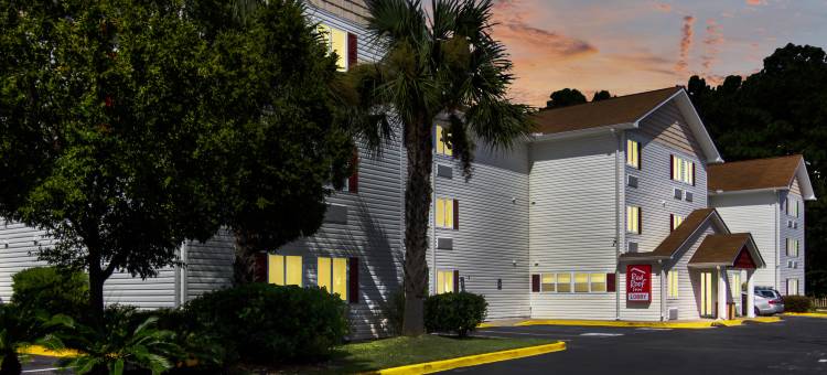 达里恩 - I-95/北布伦瑞克红屋顶酒店(Red Roof Inn Darien - I-95/ North Brunswick)图片