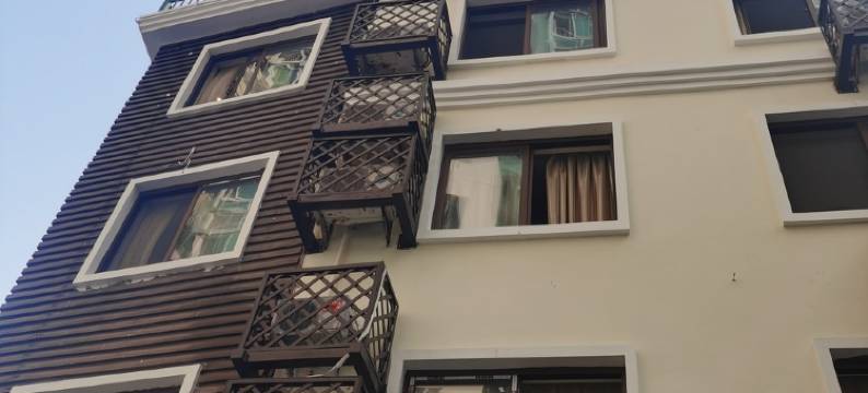 芮伊旅租金鹏恒假日旅租公寓(榆亚路1号分店)图片