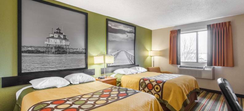 大学公园市华盛顿特区地区速8酒店(Super 8 by Wyndham College Park Wash DC Area)图片