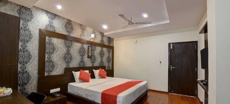Capital O Hotel Samanvi International图片
