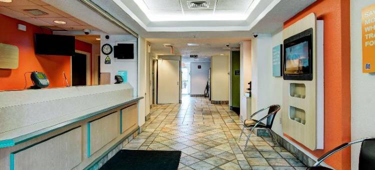 Super 8 by Wyndham Aurora East(Super 8 by Wyndham Aurora East)图片