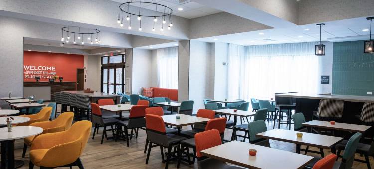 黑山欢朋酒店(Hampton Inn by Hilton Black Mountain)图片