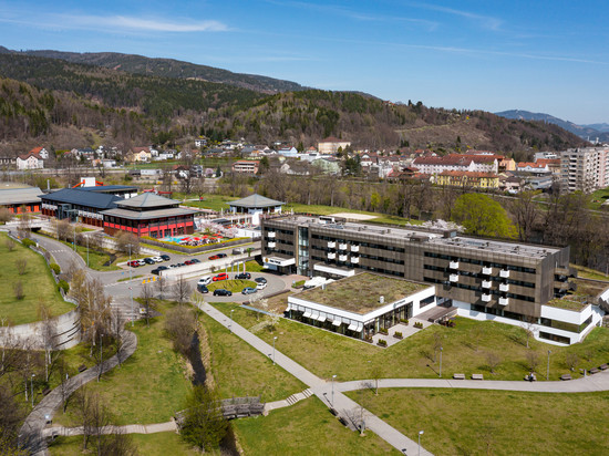 莱奥本酒店及亚洲水疗