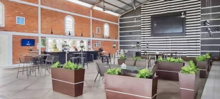 Urbanview Hotel Khayrizsan Tasikmalaya by RedDoorz图片