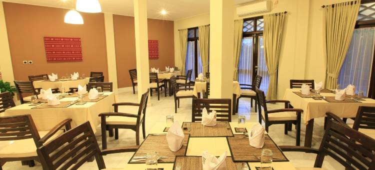 塞马沃快捷酒店(Samawa Transit Hotel)图片