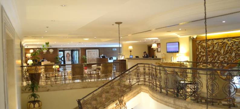 喜来登卡莉迪亚酒店(Sheraton Khalidiya Hotel)图片