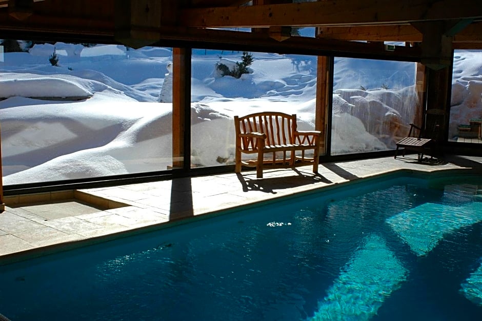 Hotel Jeu de Paume & spa Chamonix Over view