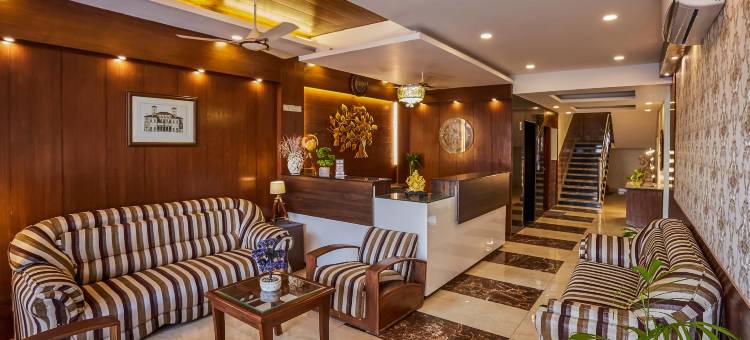 Treebo 大遗产精英带屋顶咖啡馆(Treebo Grand Legacy Elite with Roof Top Cafe)图片