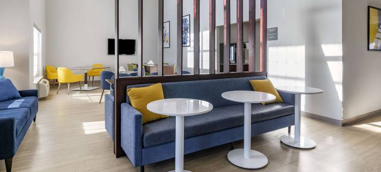 谢尔比维尔华美达酒店(Comfort Inn & Suites)图片