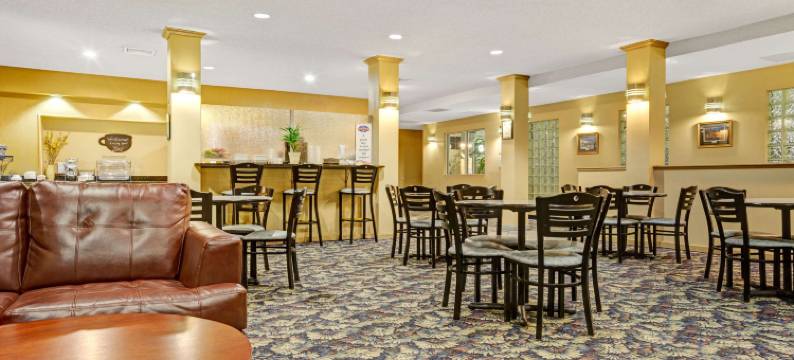 瓦佩顿呗盟套房酒店(Baymont by Wyndham Wahpeton)图片