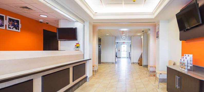 莫特尔6号汽车旅馆 - 多伦多东 - 惠特比(Motel 6 Whitby, on - Toronto East)图片