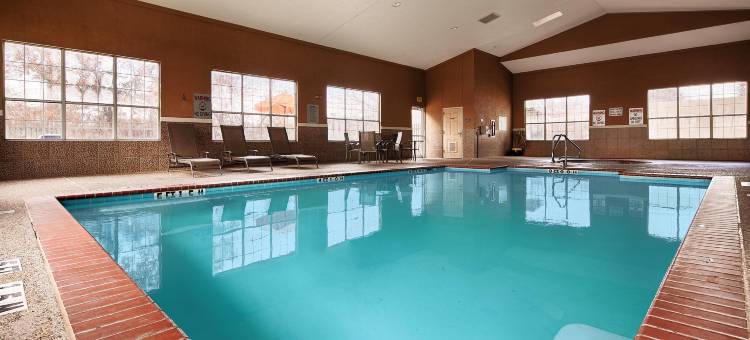 卡廷马贝斯特韦斯特优质套房酒店(Best Western Plus Cutting Horse Inn  Suites)图片