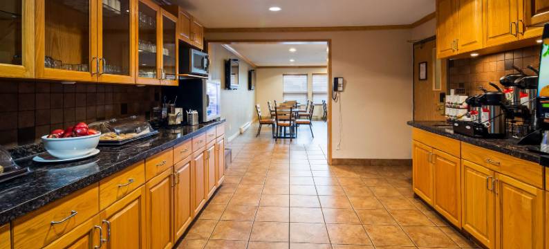 乡村牧场贝斯特韦斯特优质酒店(Best Western Plus Country Meadows Inn)图片