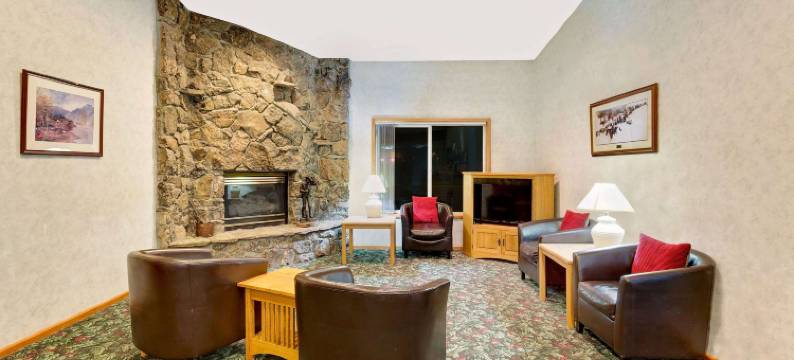 贝尔格莱德/博兹曼机场速 8 酒店(Super 8 by Wyndham Belgrade/Bozeman Airport)图片