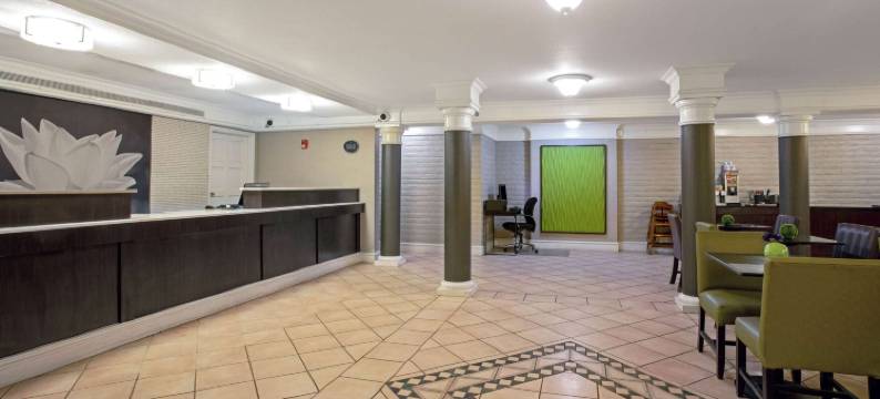 丹佛戈尔登拉昆塔温德姆酒店(La Quinta Inn by Wyndham Denver Golden)图片