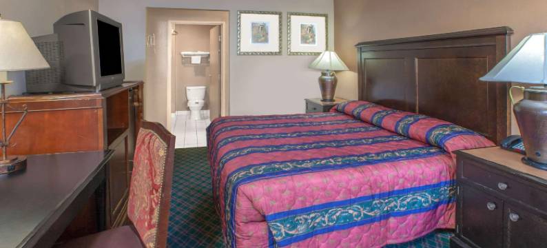 佛里斯特希尔骑士酒店(Knights Inn Forest Hill)图片