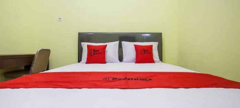 红多兹酒店-近佩特拉大学2号(RedDoorz Near Petra University 2)图片