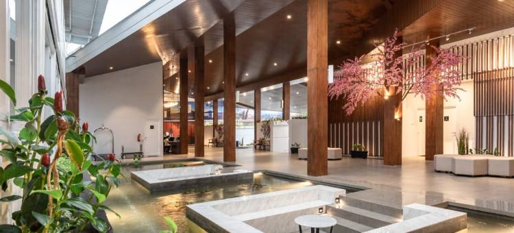 集装箱酒店(Kontena Hotel)图片