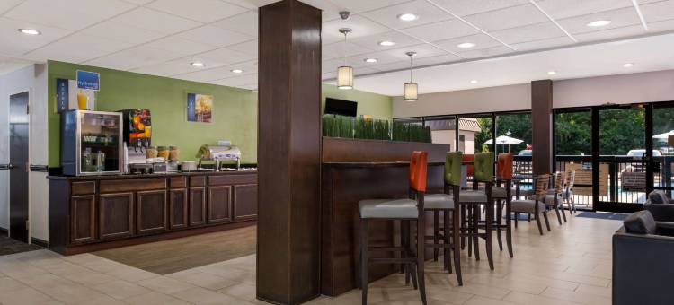 阿尔伯马尔贝斯特韦斯特酒店(Best Western Albemarle Inn)图片