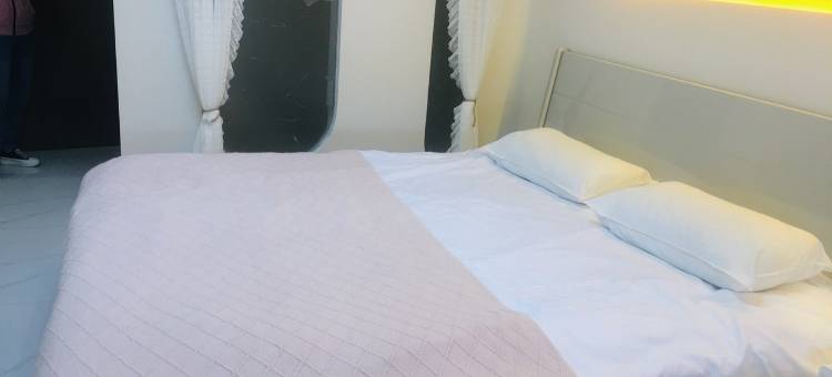 台儿庄古城良子家庭公寓(东顺路分店)图片