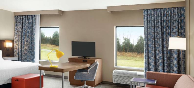 奥佛兰公园南欢朋套房酒店(Hampton Inn & Suites Overland Park South)图片