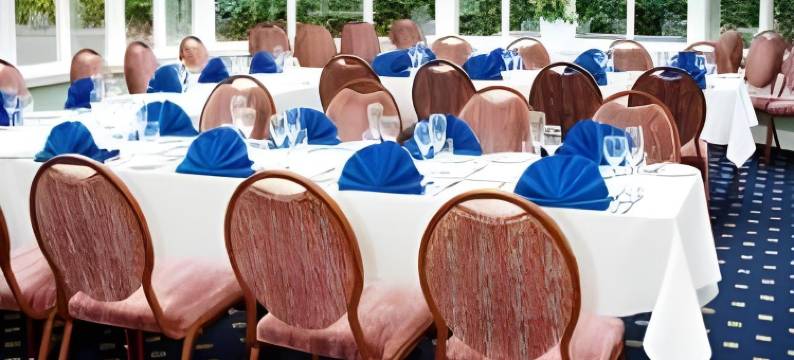 金斯伍德酒店(Kingswood Hotel)图片