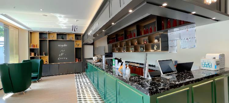 城市精选酒店(武汉汉口火车站长港路地铁站店)图片