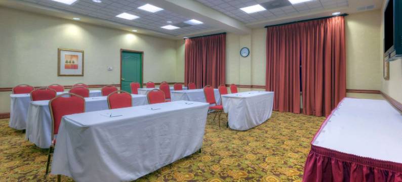 弗雷德里克斯堡丽怡酒店(Country Inn & Suites by Radisson, Fredericksburg, VA)图片