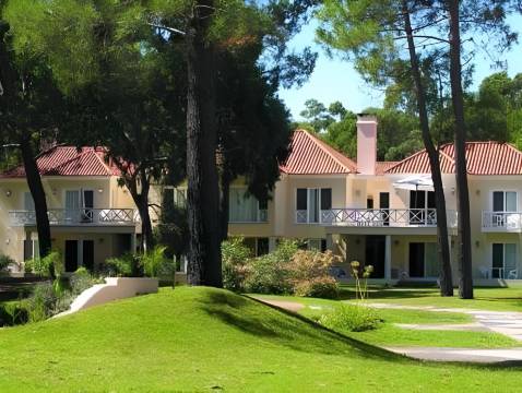 索拉纳斯蓬塔德尔埃斯特 & 水晶海滩(Solanas Punta del Este & Crystal Beach)