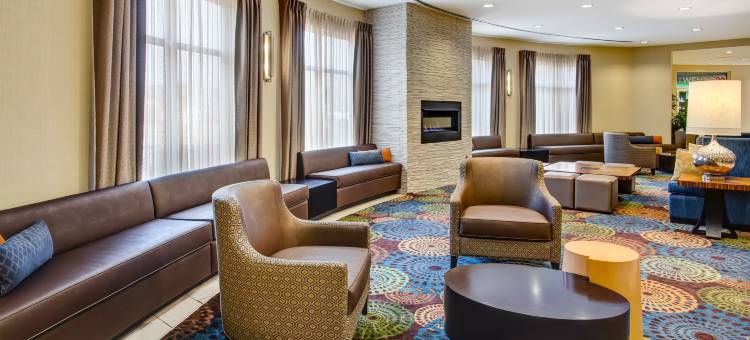 Holiday Inn 广(BELDEN村)(Holiday Inn Canton (Belden Village))图片