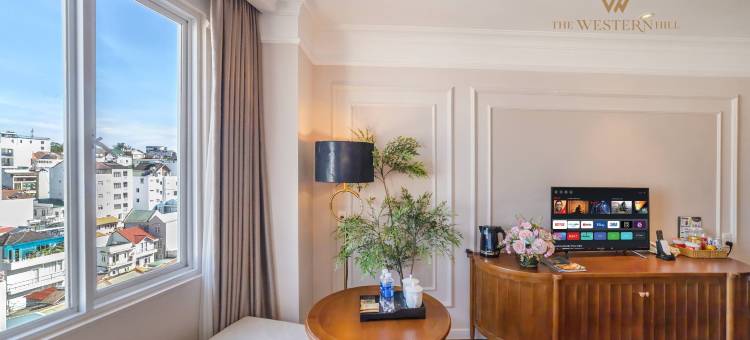 河王子酒店(The Western Hill Dalat Hotel)图片