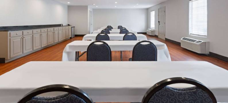 阿梅里克斯温德姆戴斯酒店(Days Inn by Wyndham Americus)图片