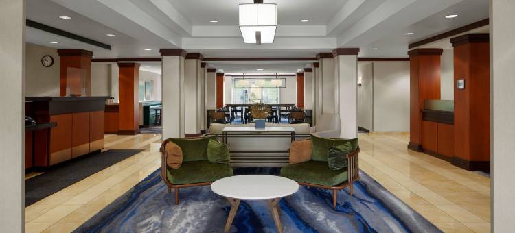 贝德福德万豪万枫酒店(Fairfield Inn & Suites Bedford)图片