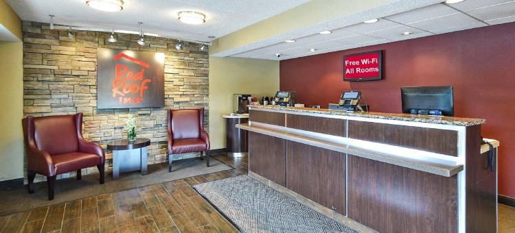 红顶酒店-路易斯威尔博览会机场(Red Roof Inn Louisville Expo Airport)图片