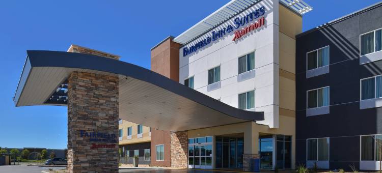 伍德兰德萨克拉门托机场万豪万枫酒店(Fairfield Inn & Suites Sacramento Airport Woodland)图片