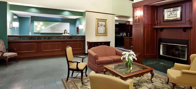 Holiday Inn & Suites 桃树市(Holiday Inn & Suites Peachtree City)图片